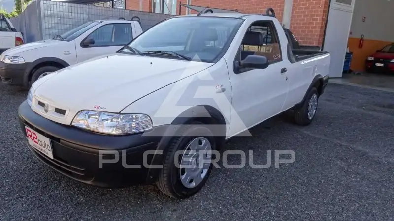 2005 Fiat Strada