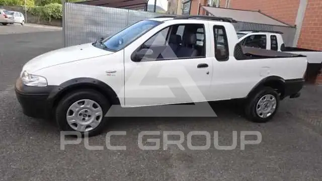 2005 Fiat Strada