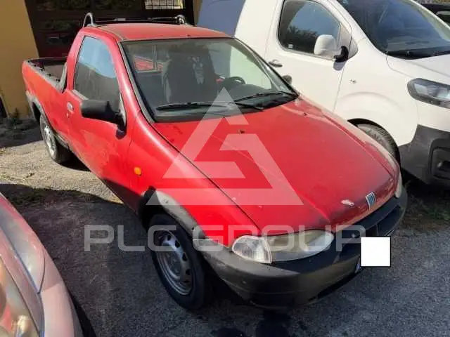 2005 Fiat Strada