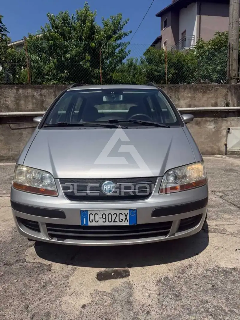 2005 Fiat Idea