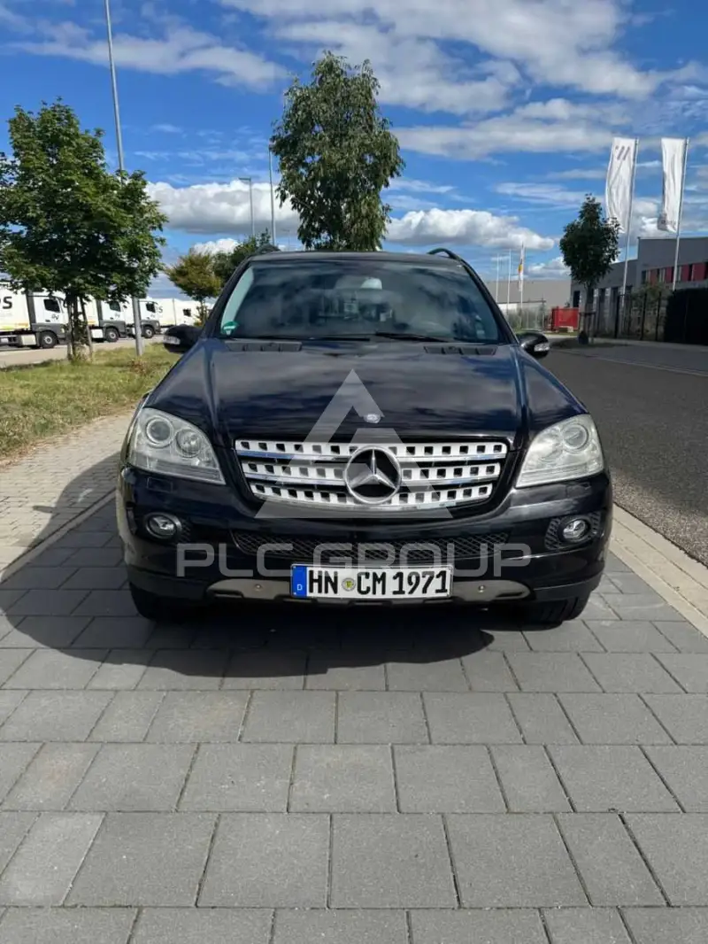 2005 Mercedes Benz ML 320