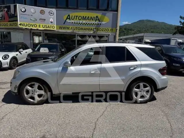 2005 Mercedes Benz ML 320