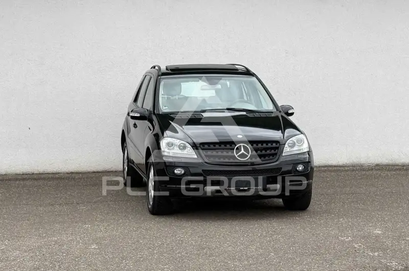 2005 Mercedes Benz ML 320