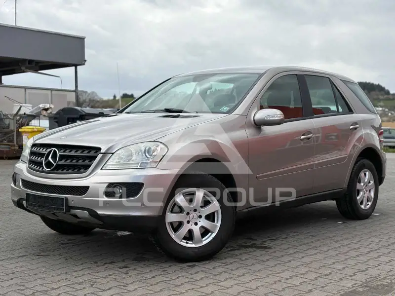 2005 Mercedes Benz ML 320