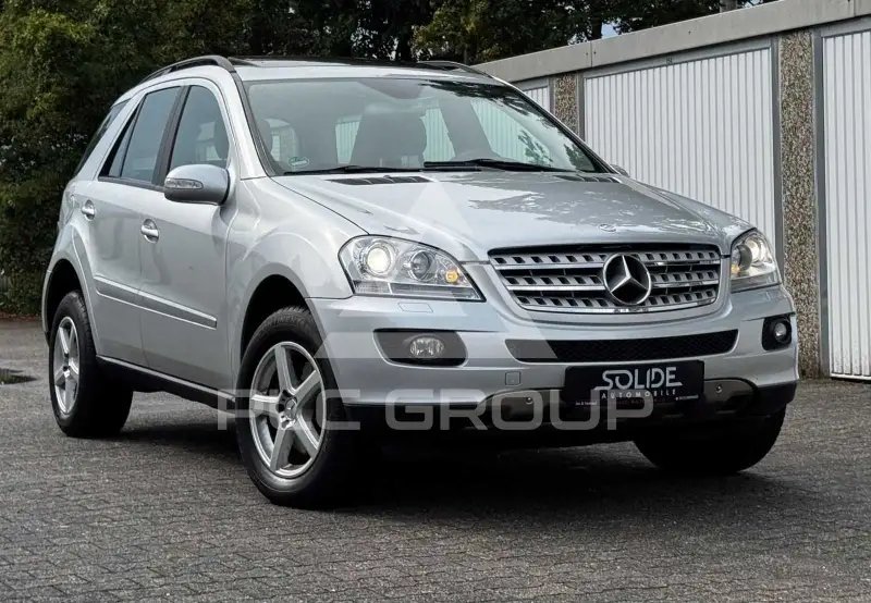2005 Mercedes Benz ML 320