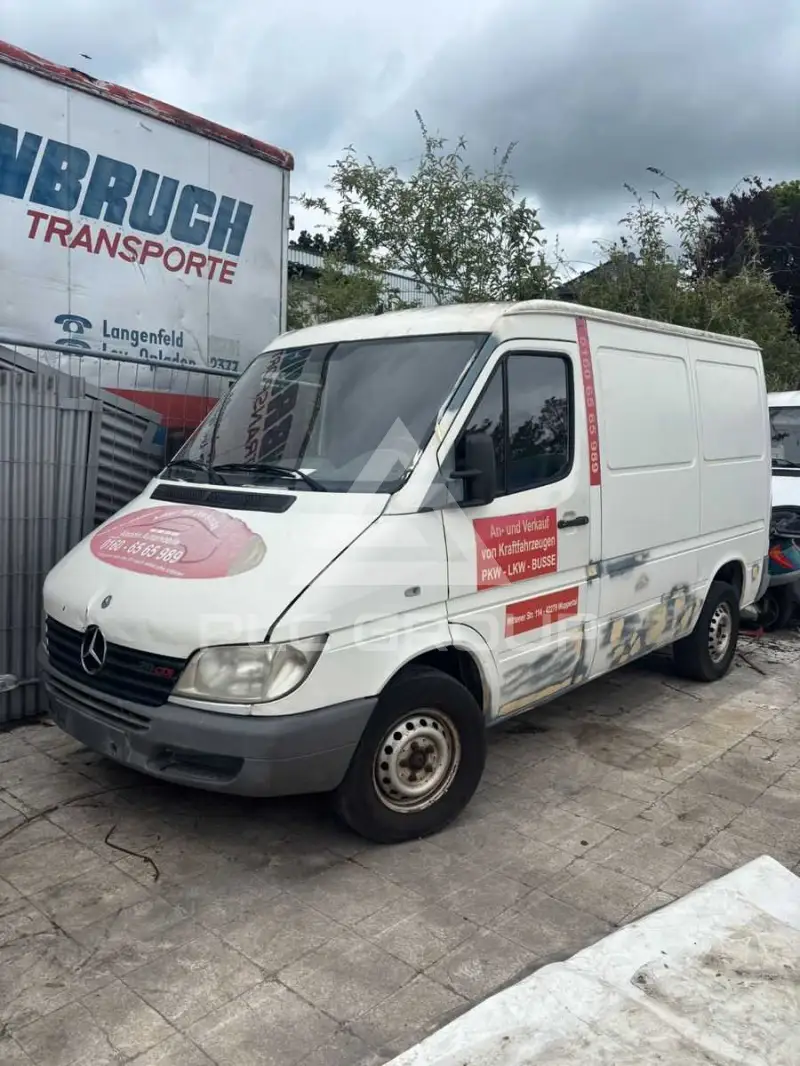 2005 Mercedes Benz Sprinter
