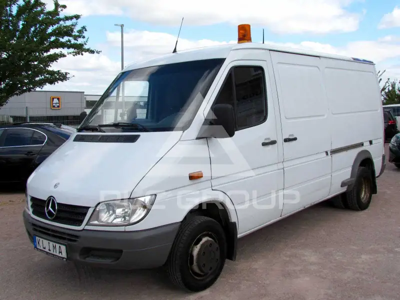 2005 Mercedes Benz Sprinter