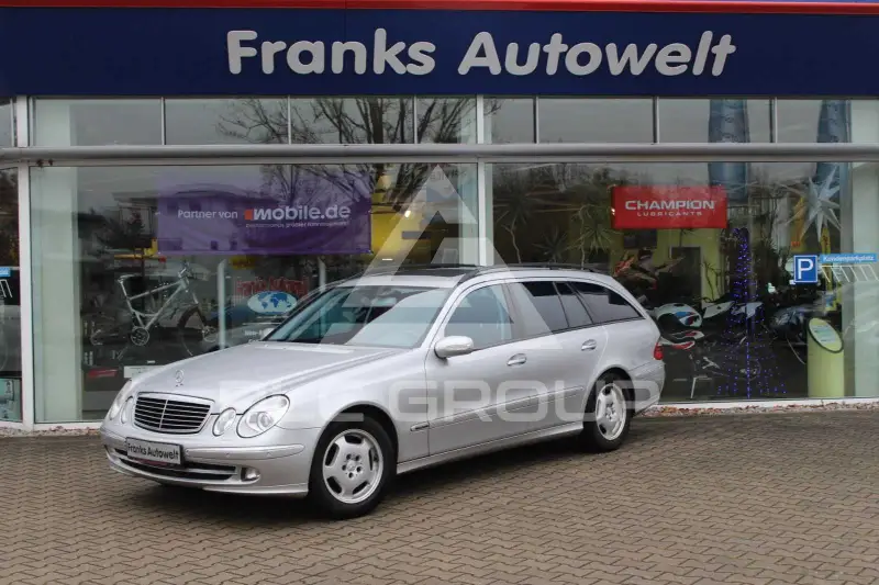 2005 Mercedes Benz E 320