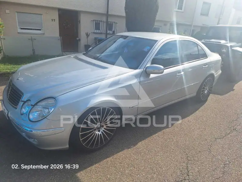 2005 Mercedes Benz E 320