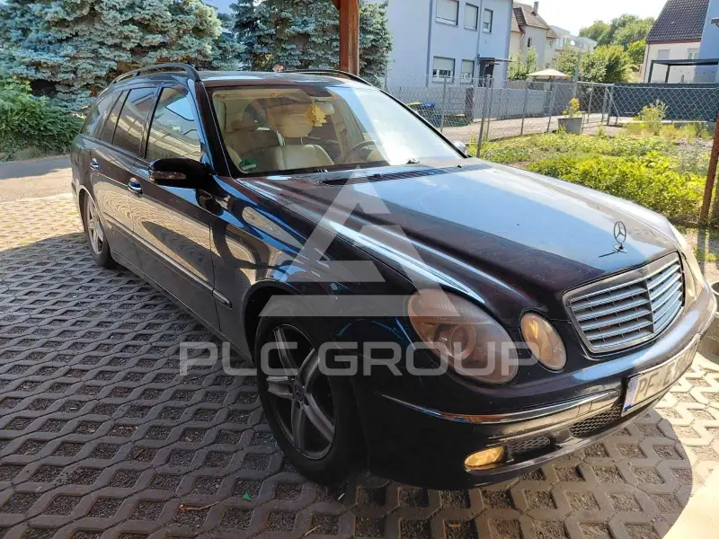 2005 Mercedes Benz E 320