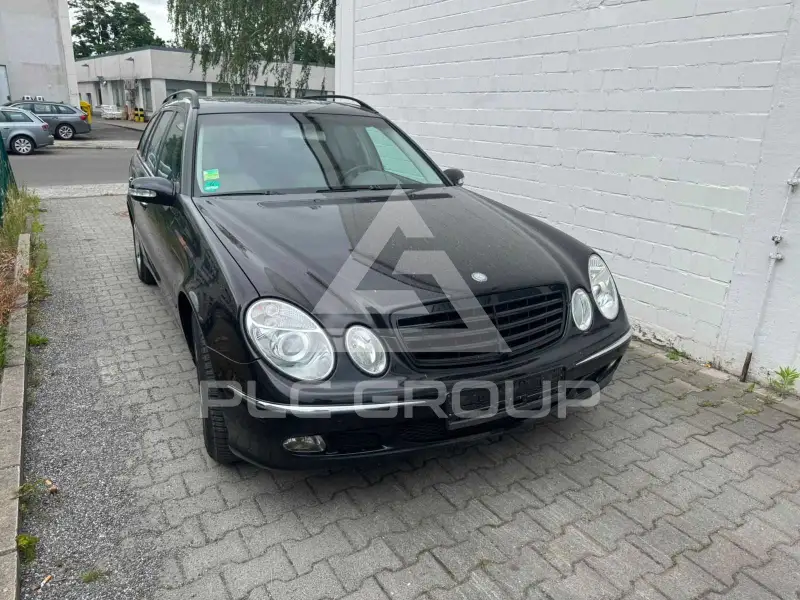 2005 Mercedes Benz E 320