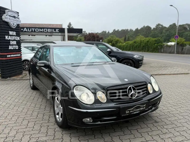 2005 Mercedes Benz E 320