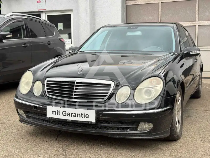 2005 Mercedes Benz E 320