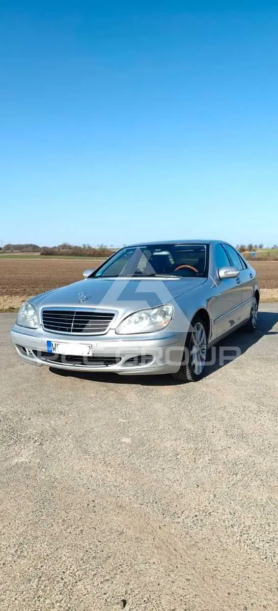 2005 Mercedes Benz S 320