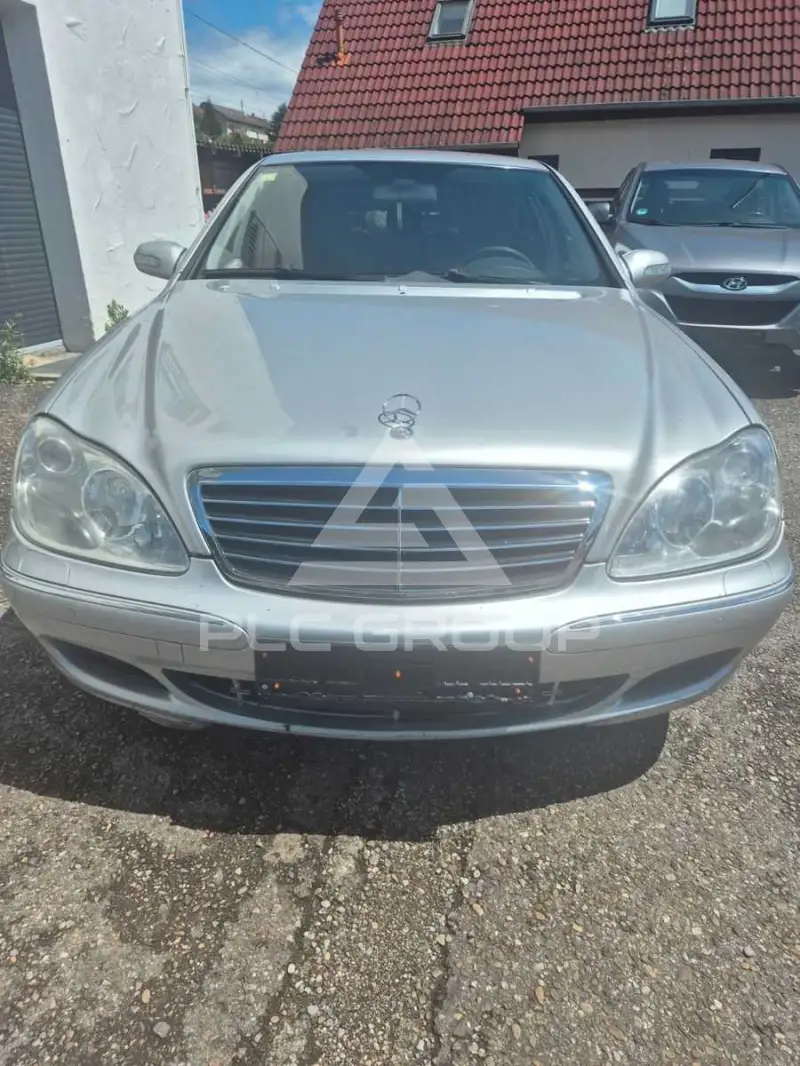 2005 Mercedes Benz S 320