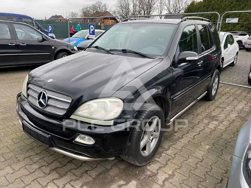 2005 Mercedes Benz ML 400