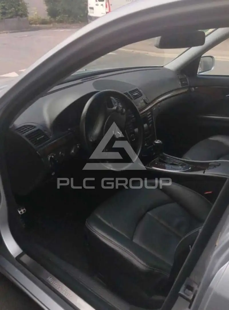 2005 Mercedes Benz 350