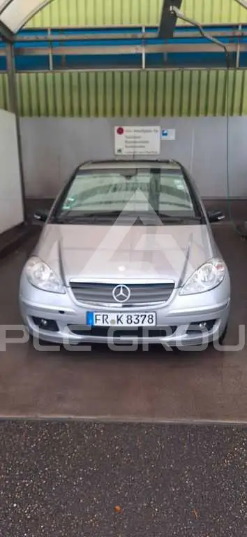 2005 Mercedes Benz 200
