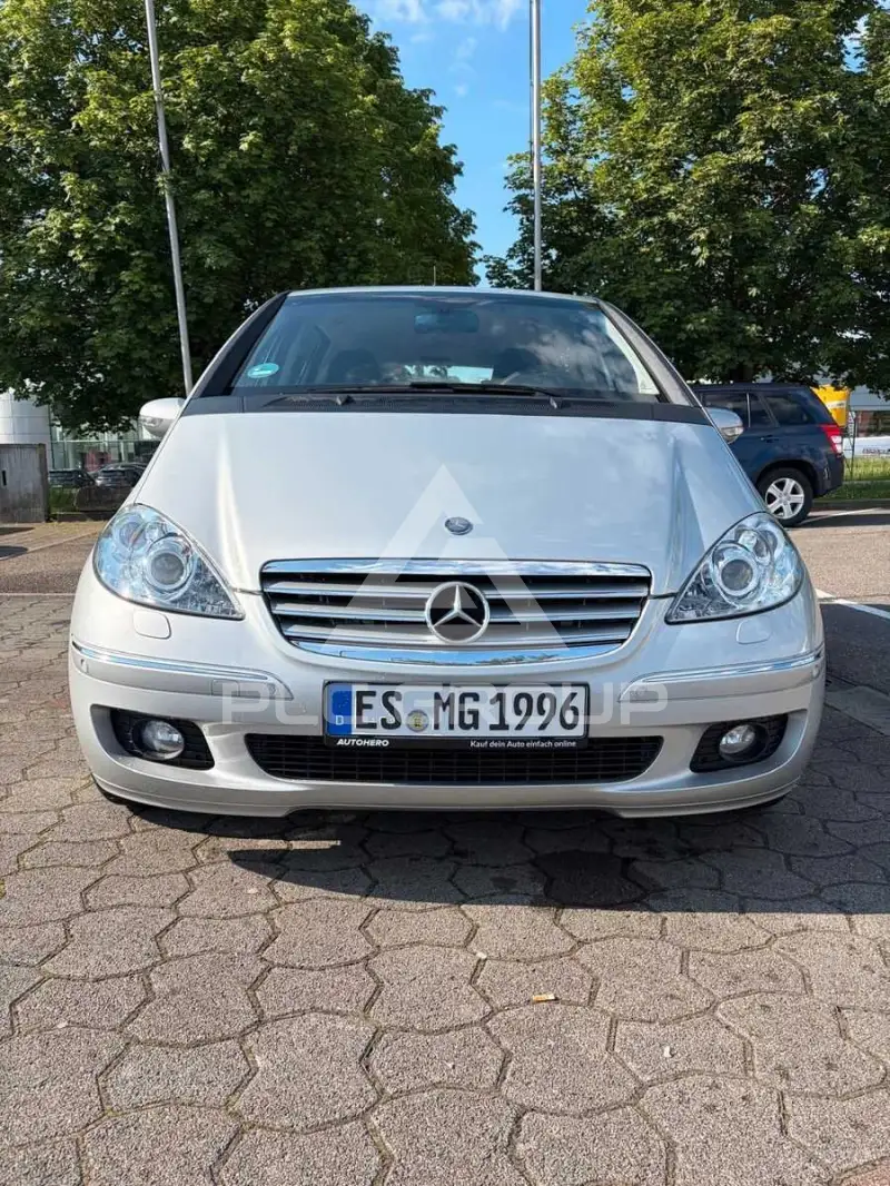 2005 Mercedes Benz 200