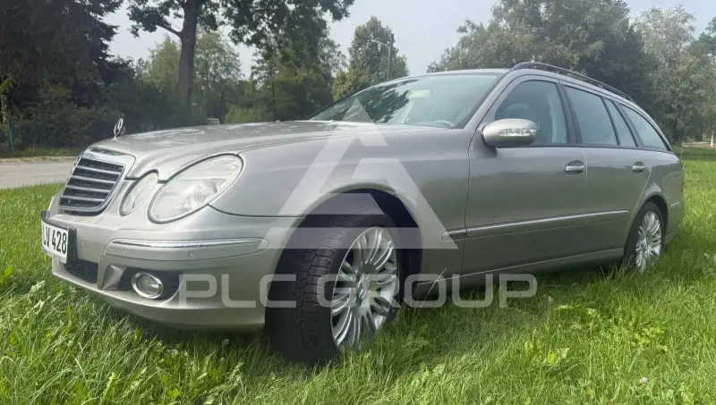 2005 Mercedes Benz 320