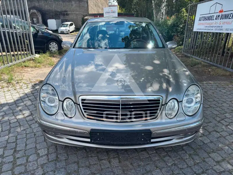 2005 Mercedes Benz E 280