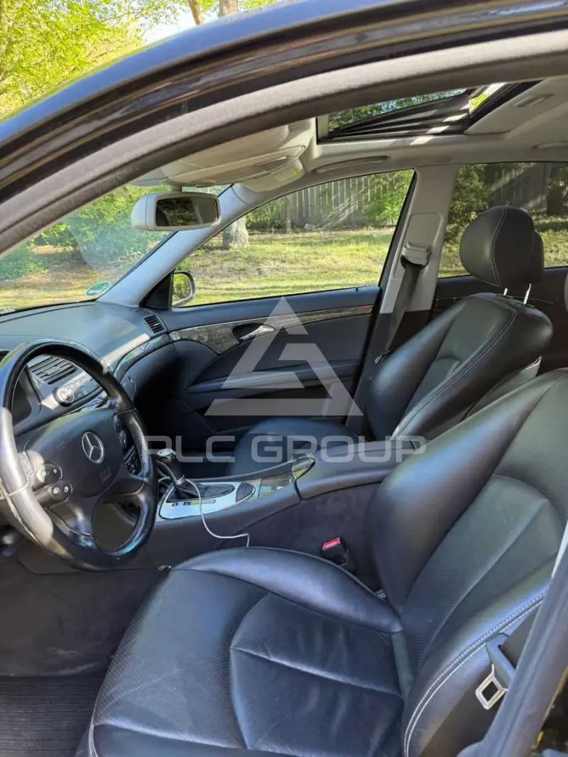 2005 Mercedes Benz E 280