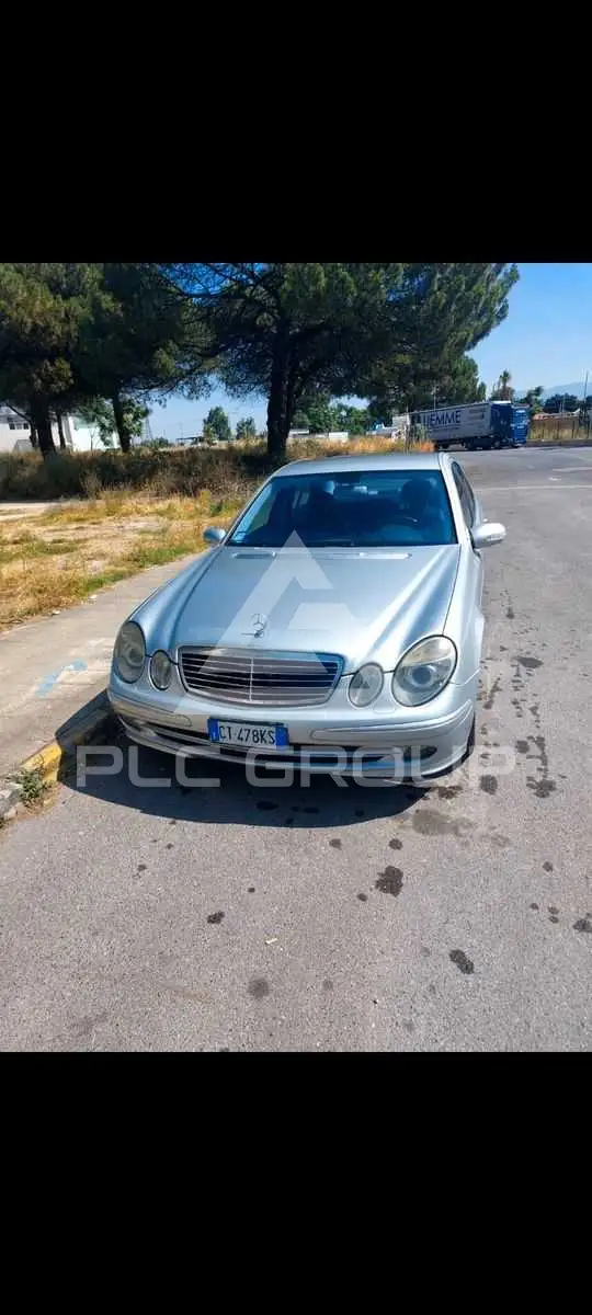 2005 Mercedes Benz E 280
