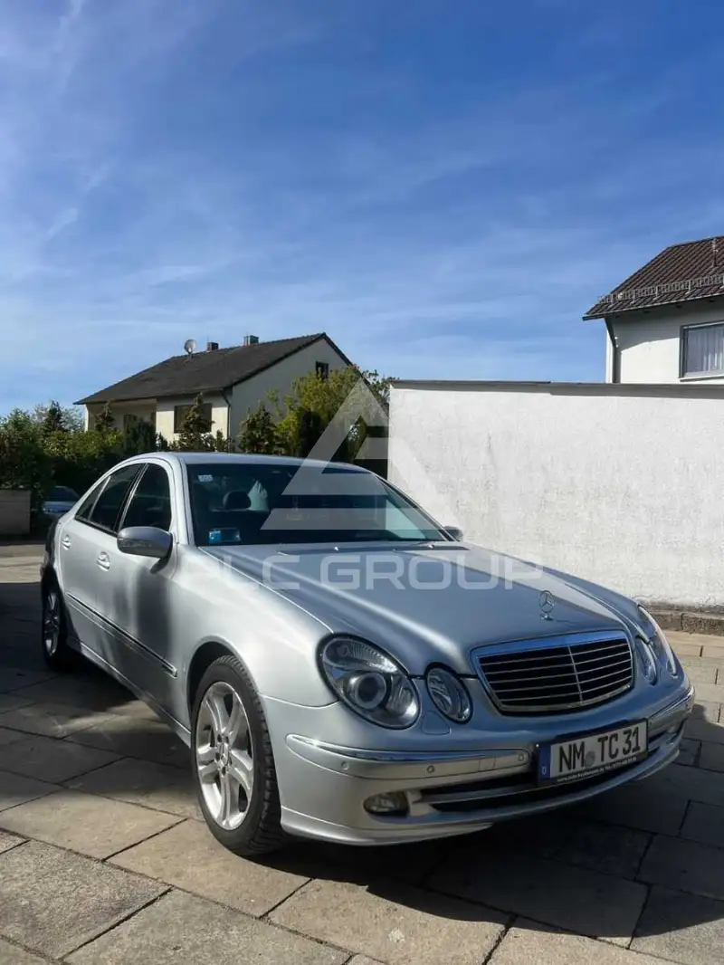 2005 Mercedes Benz E 280