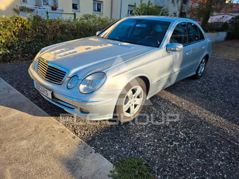 2005 Mercedes Benz E 280
