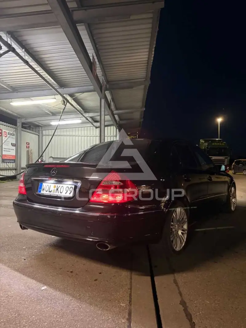 2005 Mercedes Benz E 280