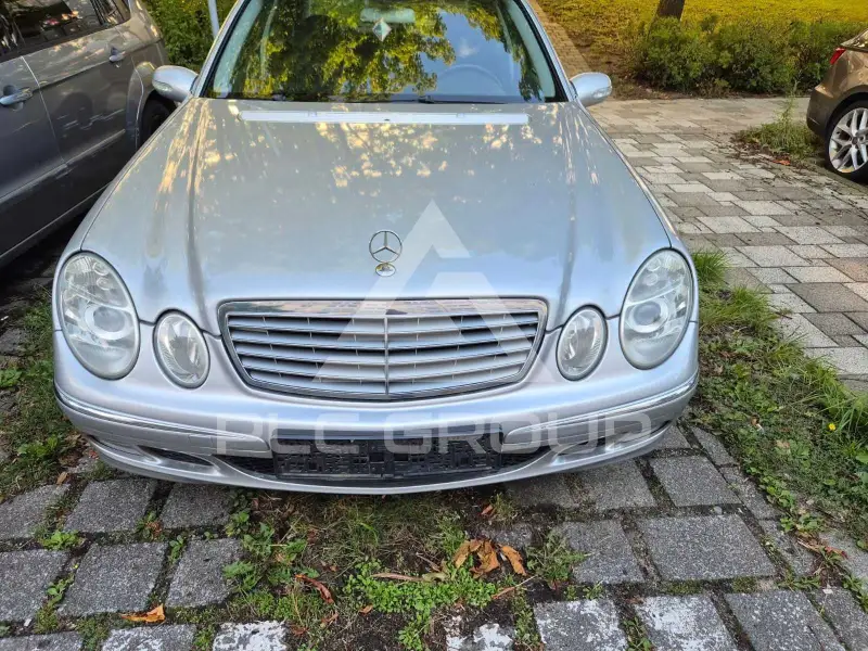 2005 Mercedes Benz E 280