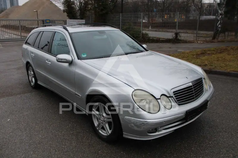 2005 Mercedes Benz E 280