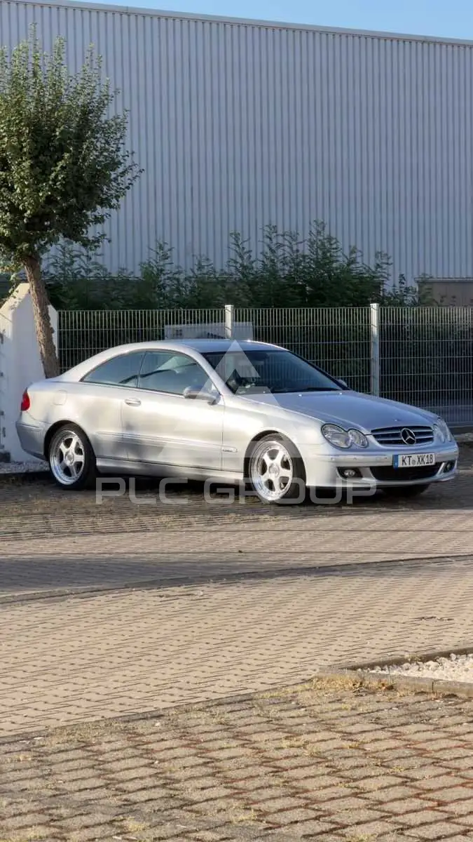 2005 Mercedes Benz CLK 280
