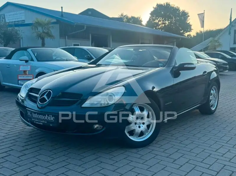 2005 Mercedes Benz SLK 200
