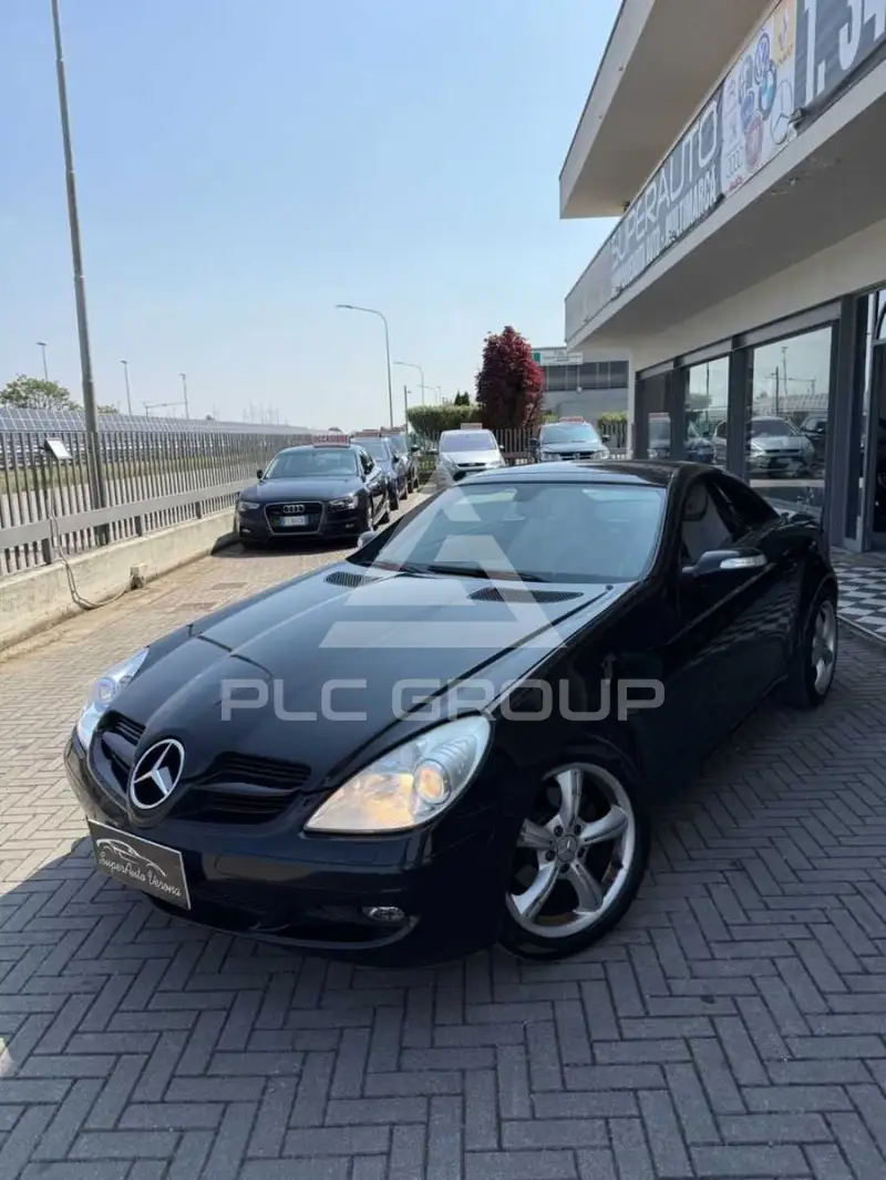 2005 Mercedes Benz SLK 200