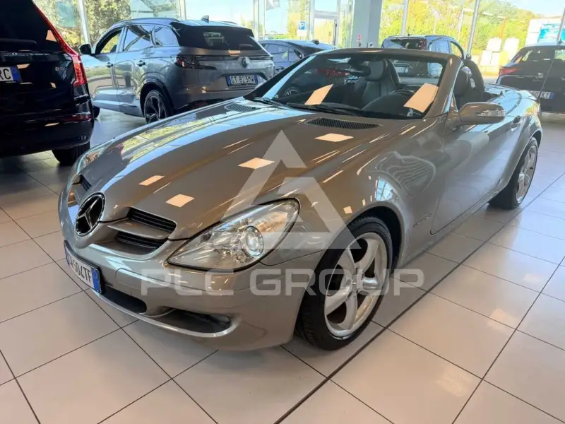 2005 Mercedes Benz SLK 200