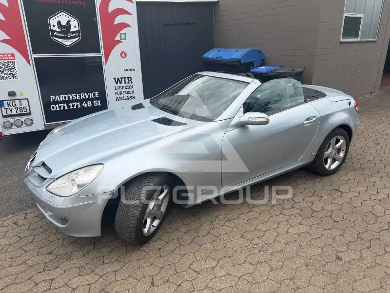 2005 Mercedes Benz SLK 200