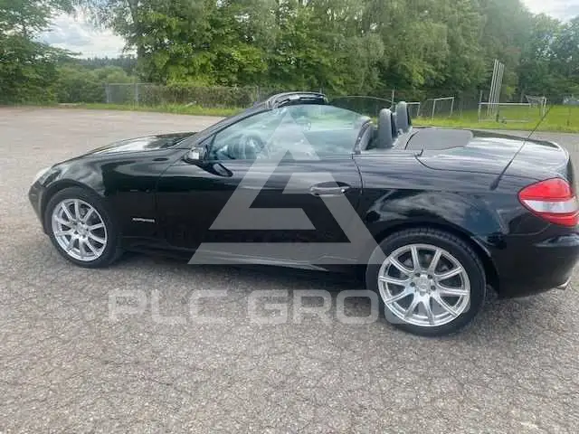2005 Mercedes Benz SLK 200