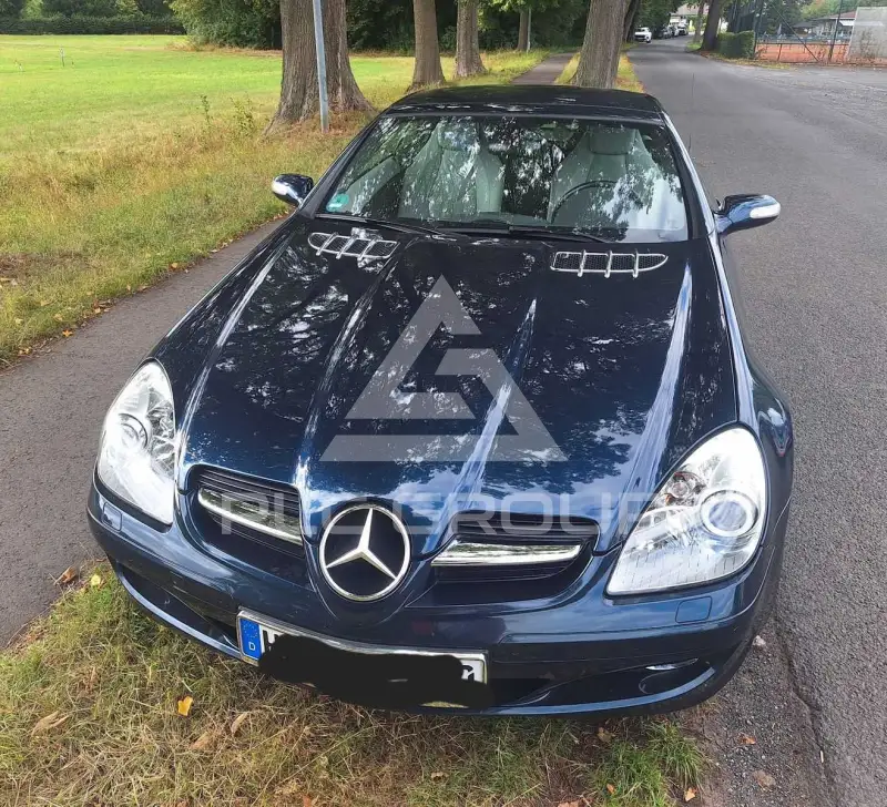 2005 Mercedes Benz SLK 200