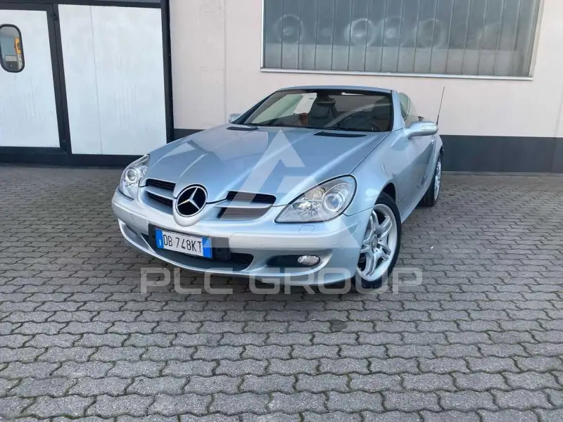 2005 Mercedes Benz SLK 200
