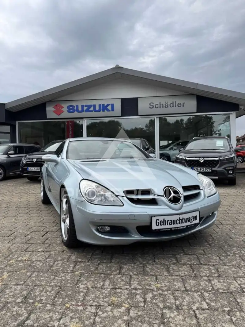 2005 Mercedes Benz SLK 200