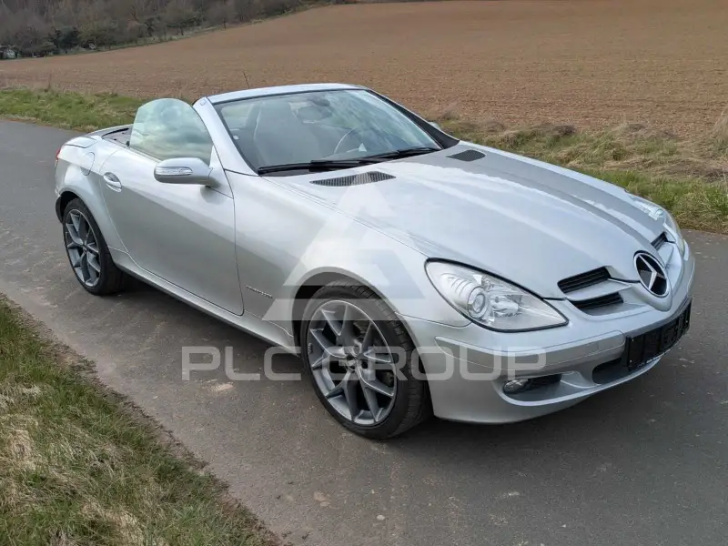 2005 Mercedes Benz SLK 200