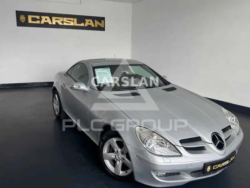 2005 Mercedes Benz SLK 200