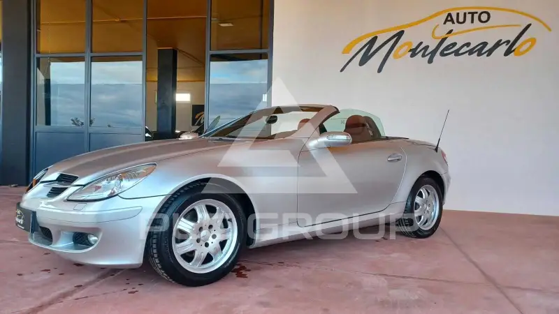 2005 Mercedes Benz SLK 200
