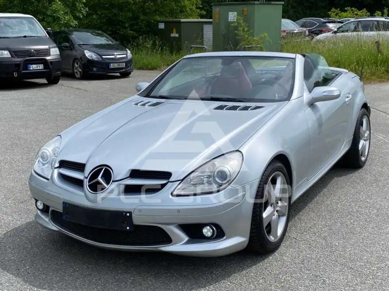 2005 Mercedes Benz SLK 200