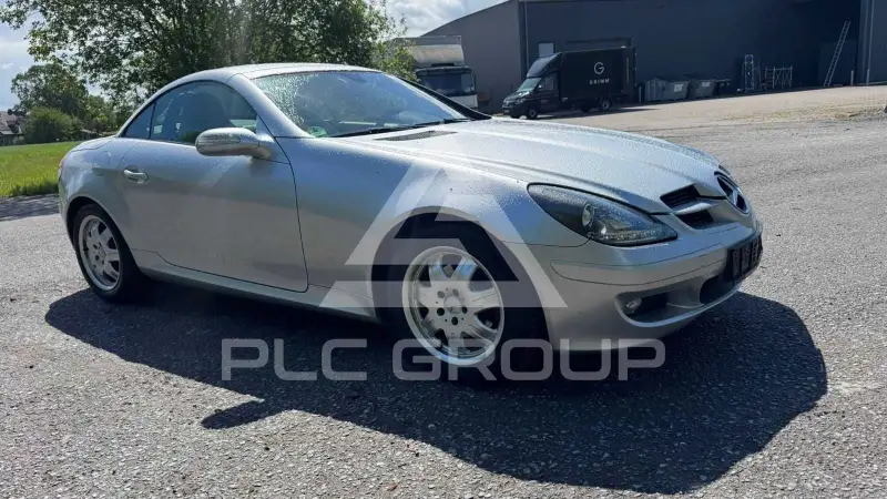 2005 Mercedes Benz SLK 200