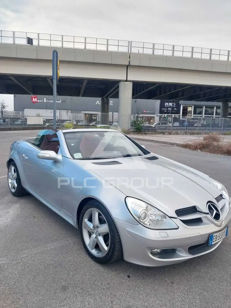 2005 Mercedes Benz SLK 200