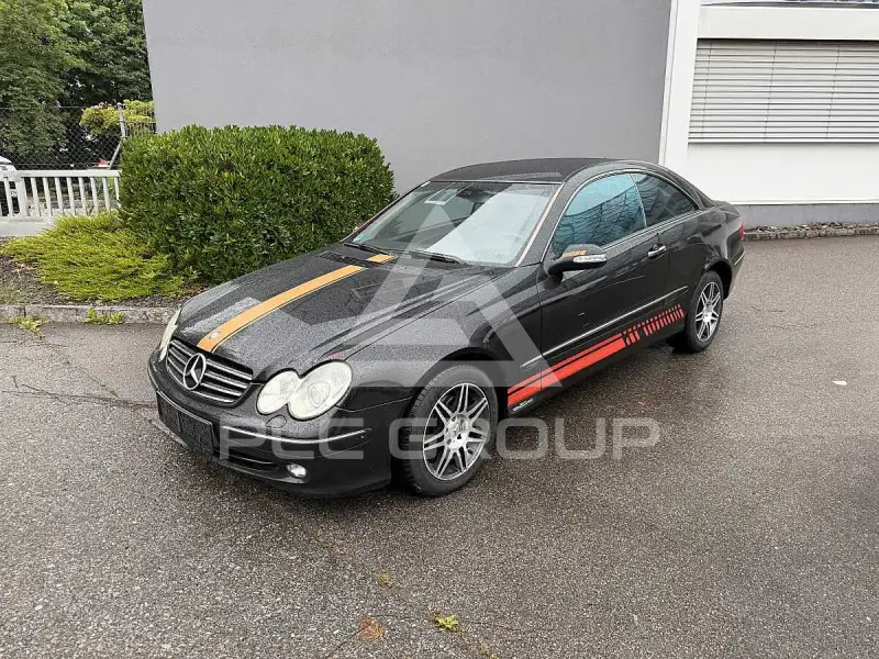 2005 Mercedes Benz CLK 200