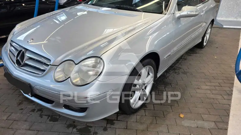 2005 Mercedes Benz CLK 200