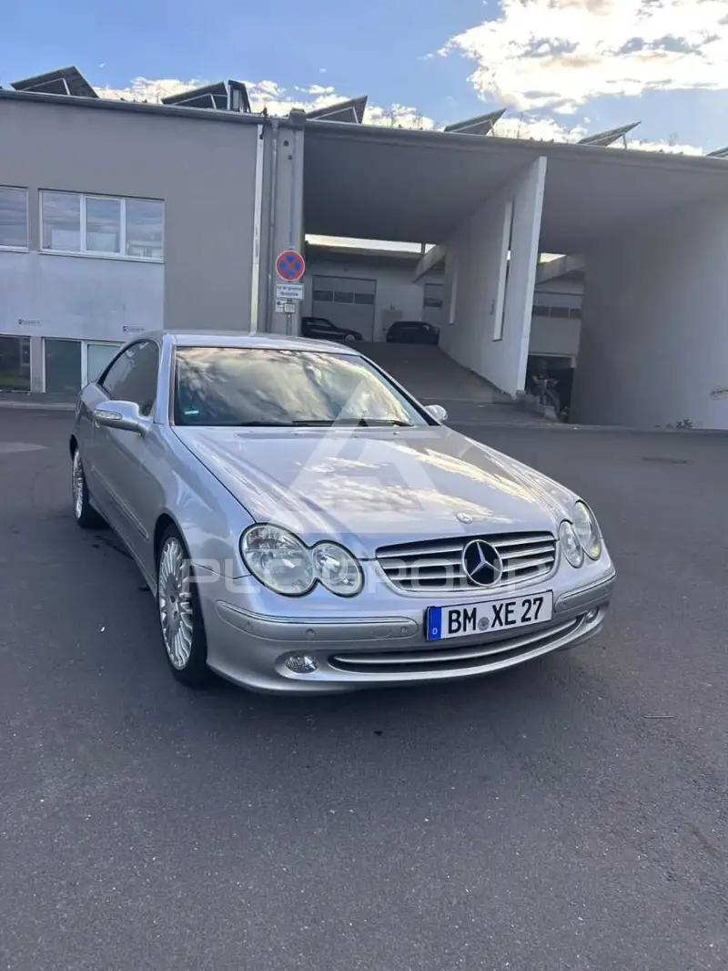2005 Mercedes Benz CLK 200